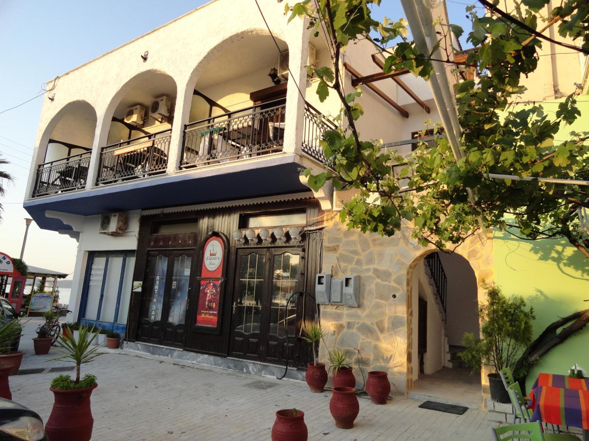 Captain'S Beach Apartments Liménas Eksteriør bilde